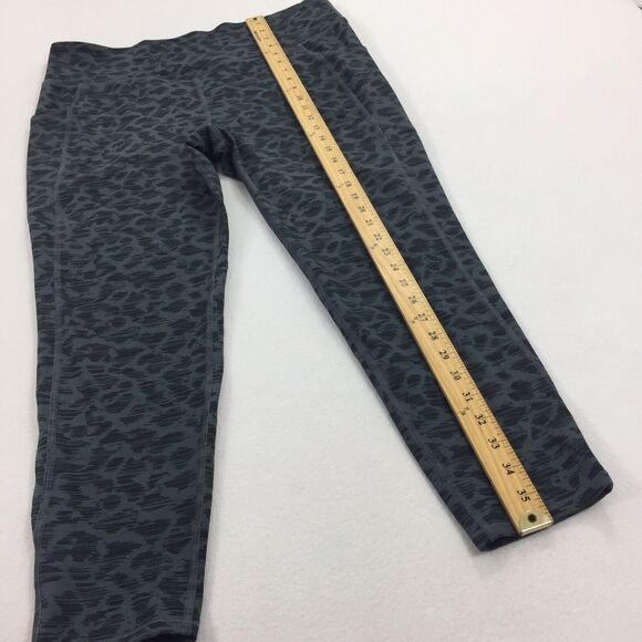 MTA Sports 3/4 Length Athletic Workout Leggings Size 1X Womens Plus Gray Cheetah - Picture 6 of 7